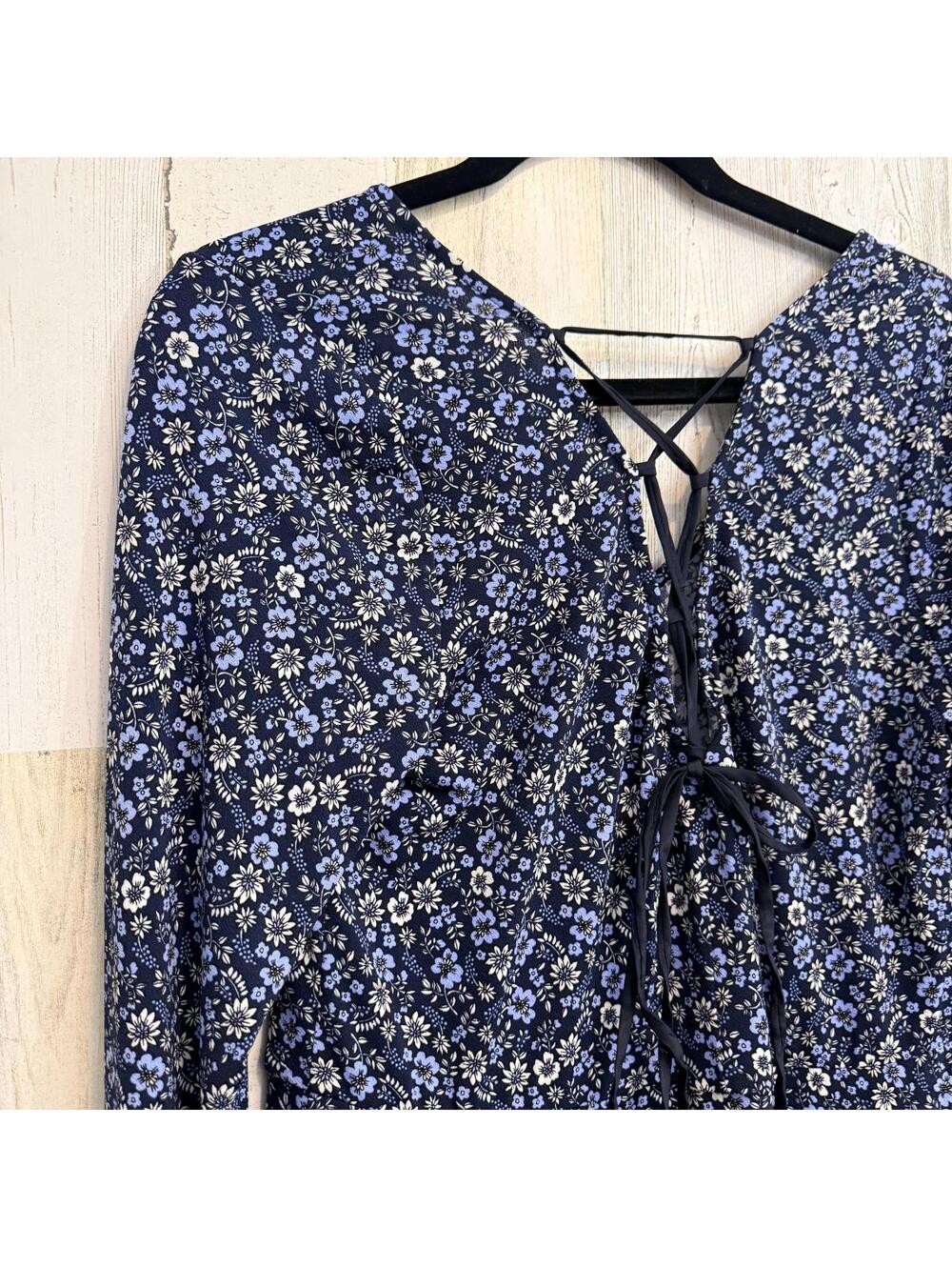 Women's XL Dress Floral Long Sleeve Babydoll Dress (fits smaller) - Picture 8 of 13